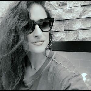OTRA Mara Shiny Black Smoke Oversized Wayfarer Women's Sunglasses with Case